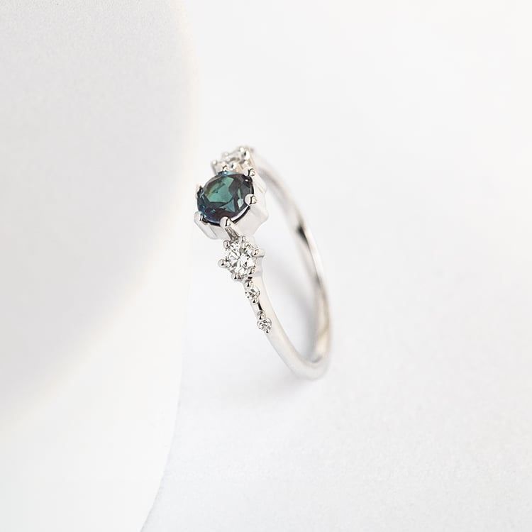 Zásnubní prsten s lab-grown alexandritem a diamanty Willa 146063
