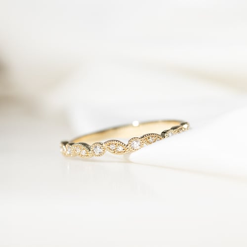 Vintage prsten s lab-grown diamanty a komfortní snubní prsten Sango