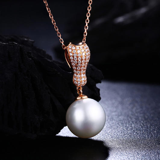 Zlatý náhrdelník s perlou 13149