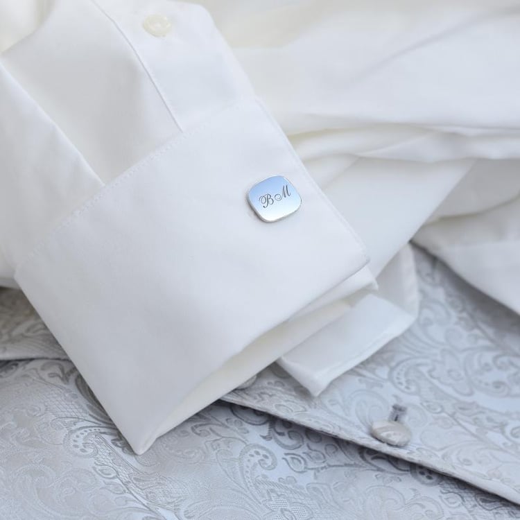 Obdélné manžetové knoflíčky z bílého zlata s gravírem Voitto 10995