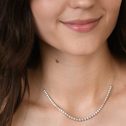 Luxusní stříbrný náhrdelník s lab-grown diamanty Sofi