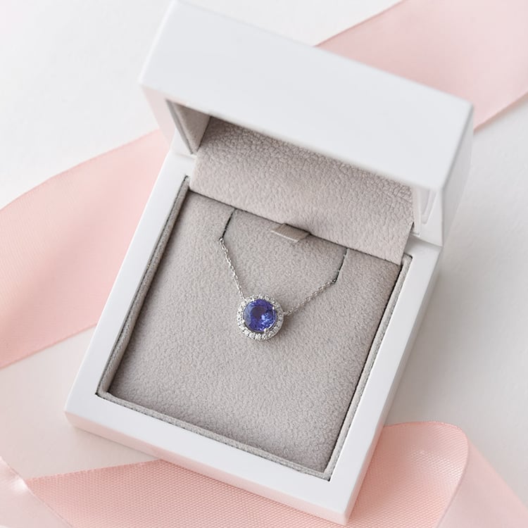 Náhrdelník s tanzanitem a diamanty zlatý 90069