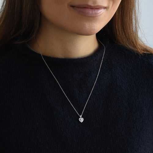 Přívěsek s diamantovým halo srdcem Delma