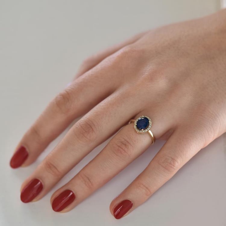 Zásnubní prsten se safírem a diamanty 13666