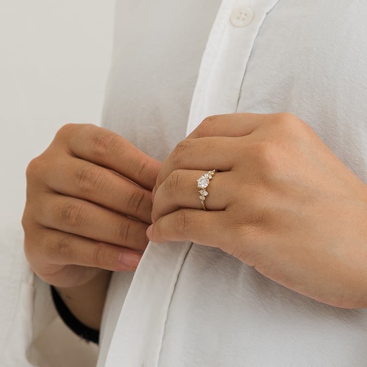 Zásnubní prsten s lab-grown diamanty Olha 138517