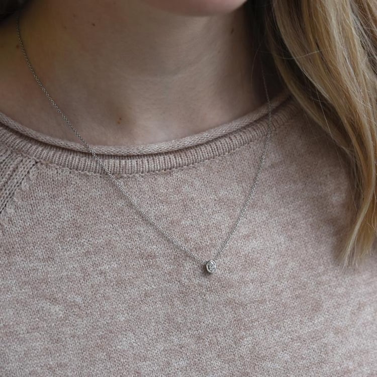 Zlatý náhrdelník s certifikovaným diamantem 50660