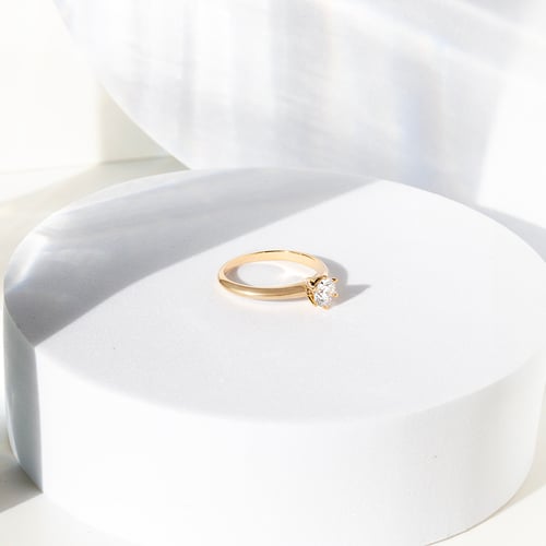 Zásnubní prsten s diamantem Vanani