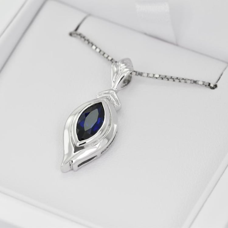 Safírový náhrdelník 23076