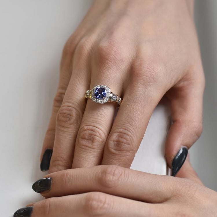 Tnazanitový prsten s diamanty 6088