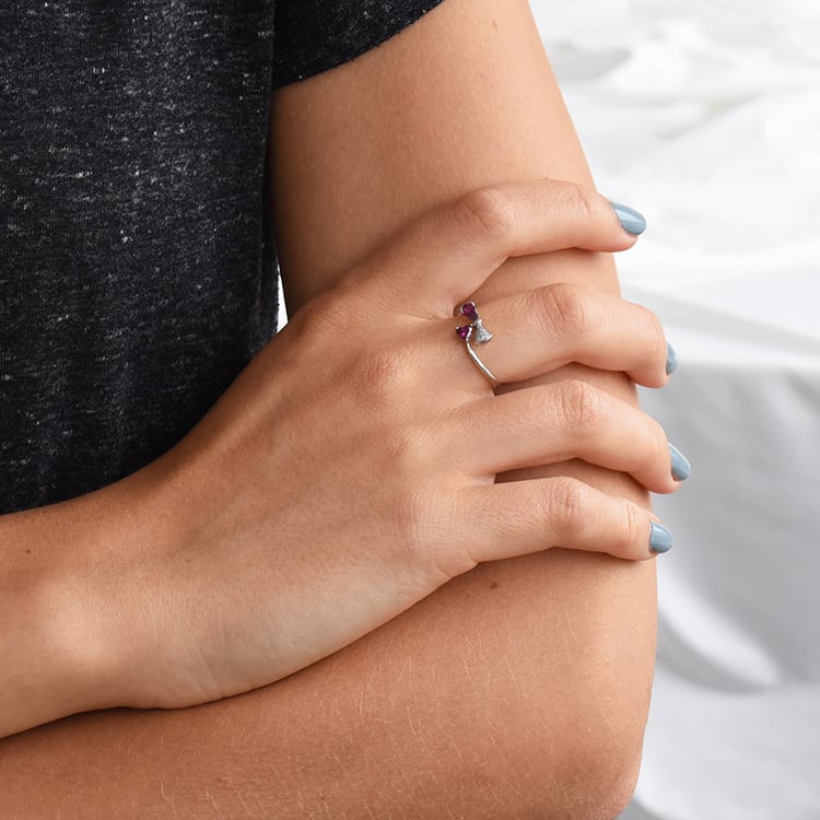 Prsten s romantickým designem 87426