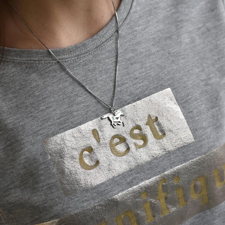 Stříbrný přívěsek ve tvaru koně 39651