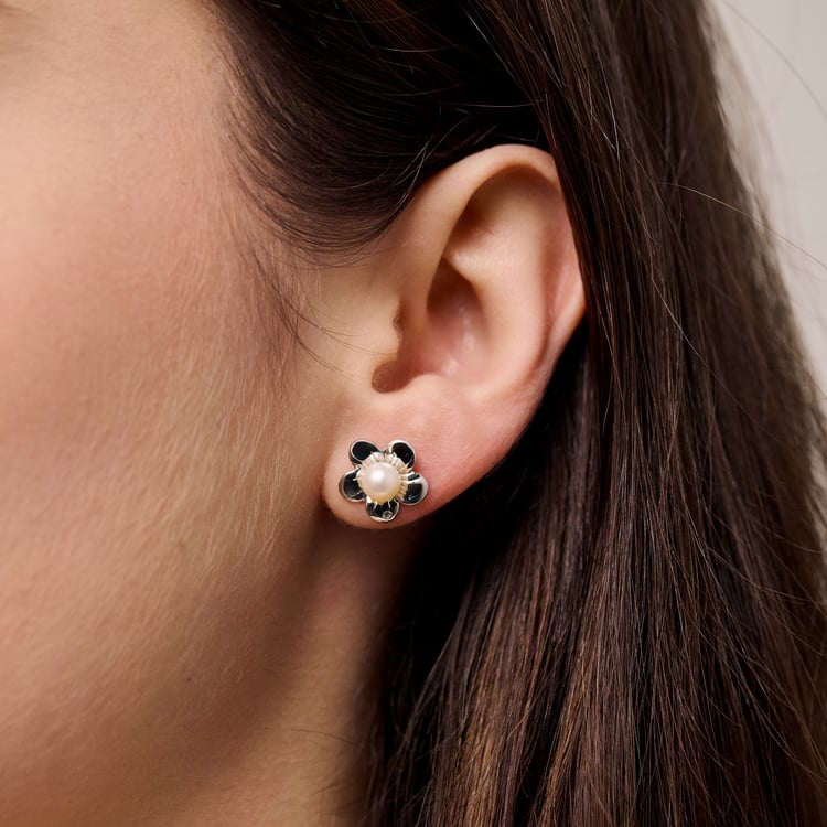 Jemné náušnice ve tvaru květiny s bílou perlou a lab-grown diamantem Abhishek 165444