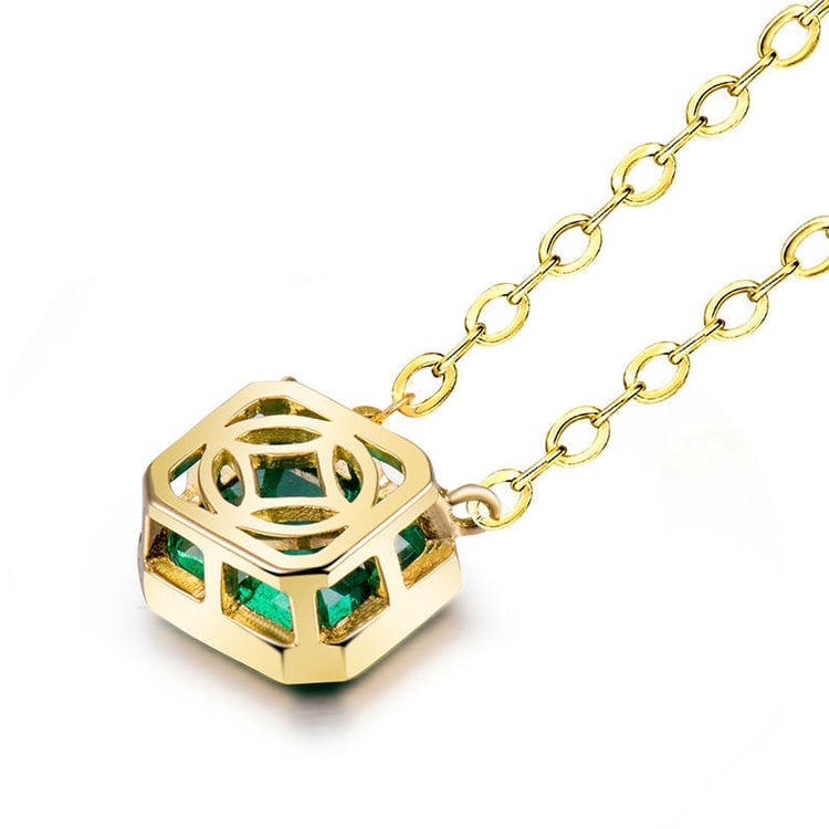 Náhrdelník se smaragdem 18394