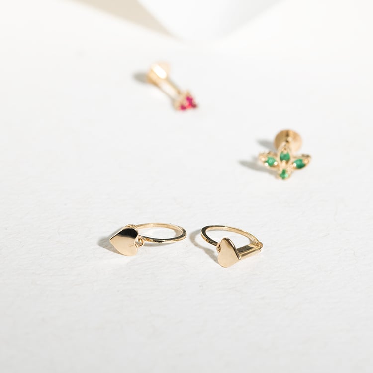 Zlaté dětské náušnice se srdíčky Angie 123118