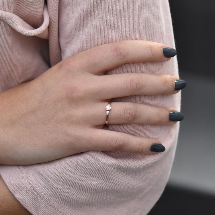 Zásnubní prsten s diamantem 35998