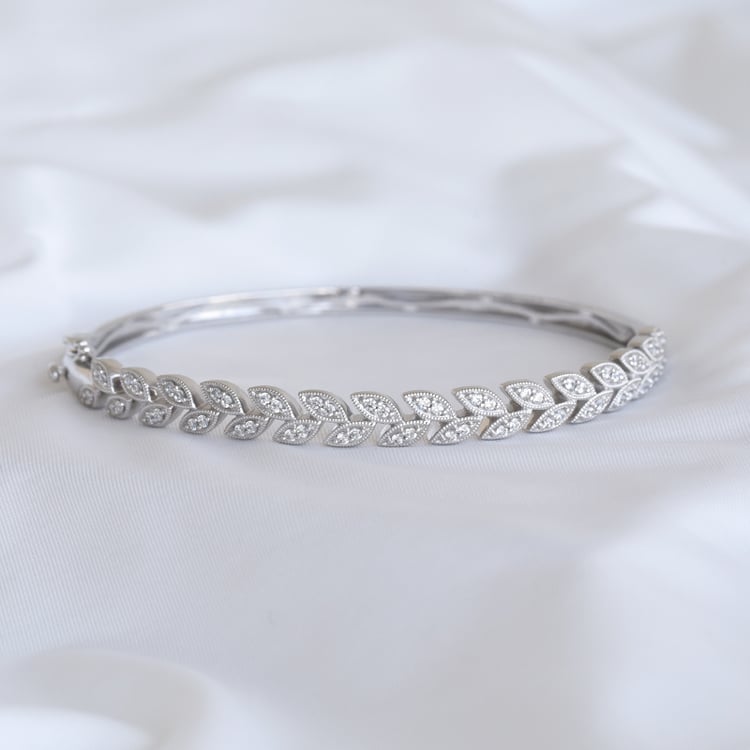 Stříbrný náramek s třpytivými lab-grown diamanty Ettore 108018