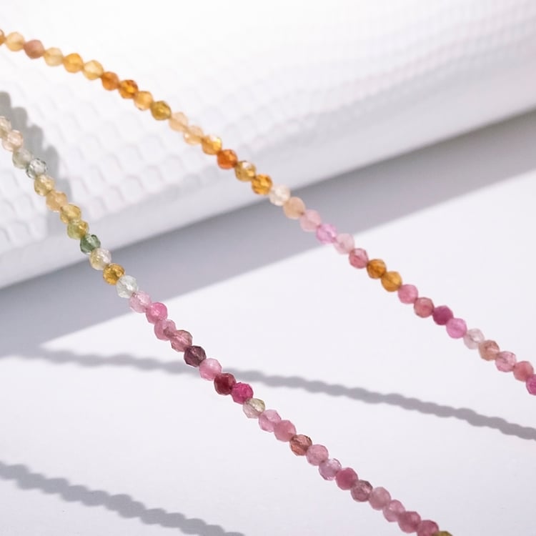 Stříbrný náhrdelník s turmalínovými korálky Neela 115671