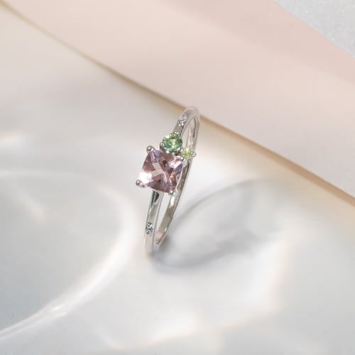 Cluster prsten s morganitem, safírem, olivínem a diamanty Kenny