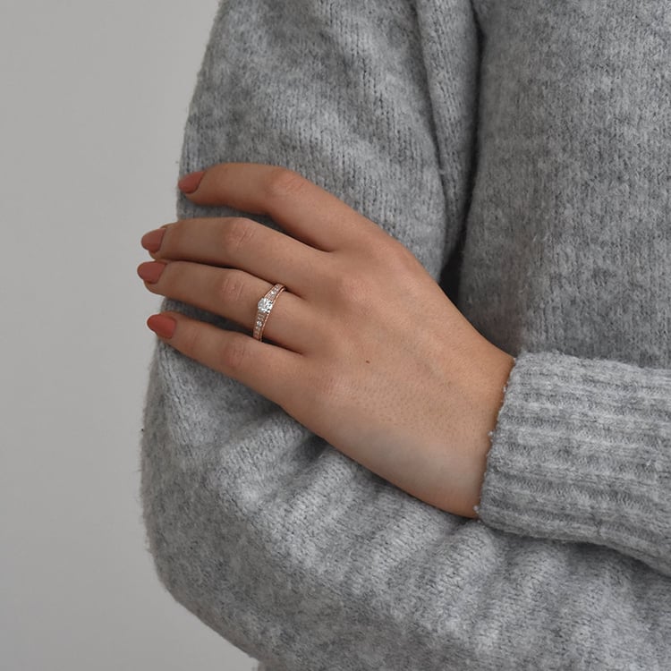 Zásnubní prsten z růžového zlata s diamanty 75615