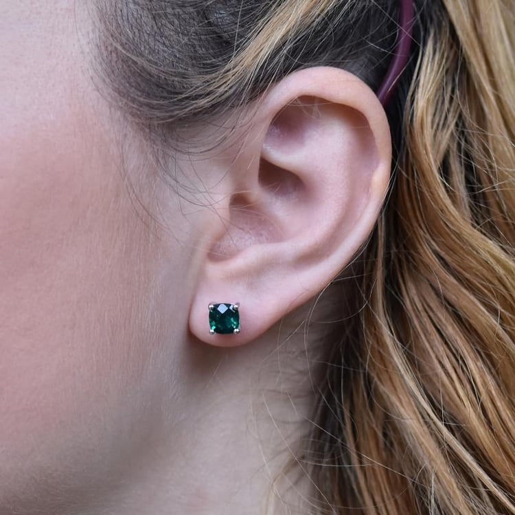 Náušnice se smaragdy Chavonah 8026