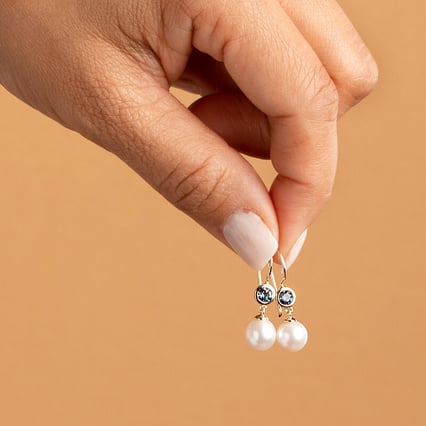 Zlaté perlové náušnice s lab-grown alexandrity Truett