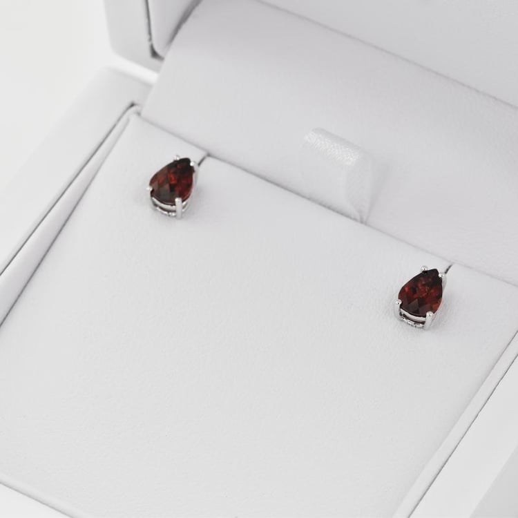 Náušnice s granáty 26404