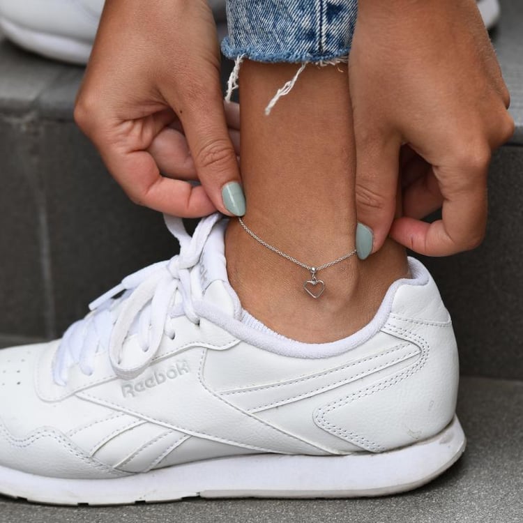 Stříbrný řetízek se srdíčkem na nohu 47746