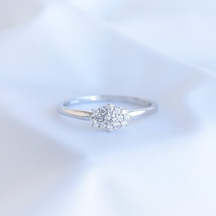 Elegantní diamantový prsten Neelam