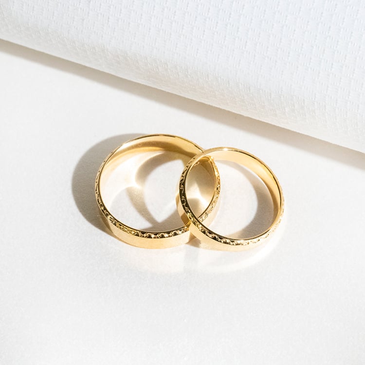 Zlaté snubní prsteny se zdobenými okraji Rahim 114111