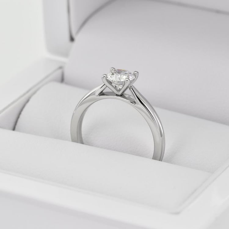 Platinový zásnubní prsten s 0.30 GIA certifikovaným diamantem Jasapal 125408