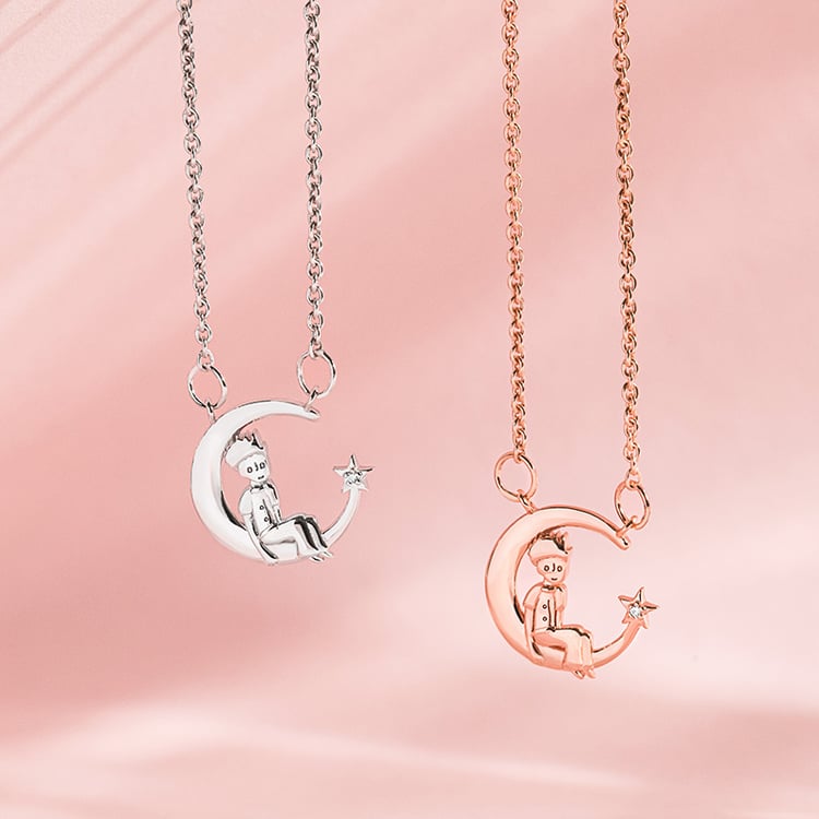 Stříbrný náhrdelník ve tvaru měsíčku s diamantem Malý princ 156086