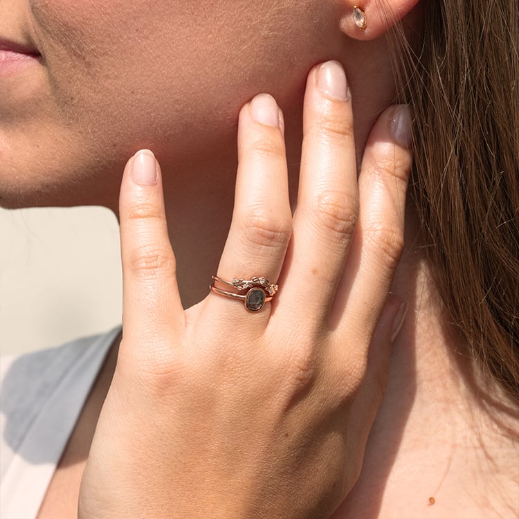 Vykrojený prsten ve tvaru větvičky s diamanty Aiden 142473