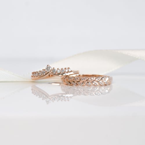 Eternity prsten s lab-grown diamantovými lístky Aizah
