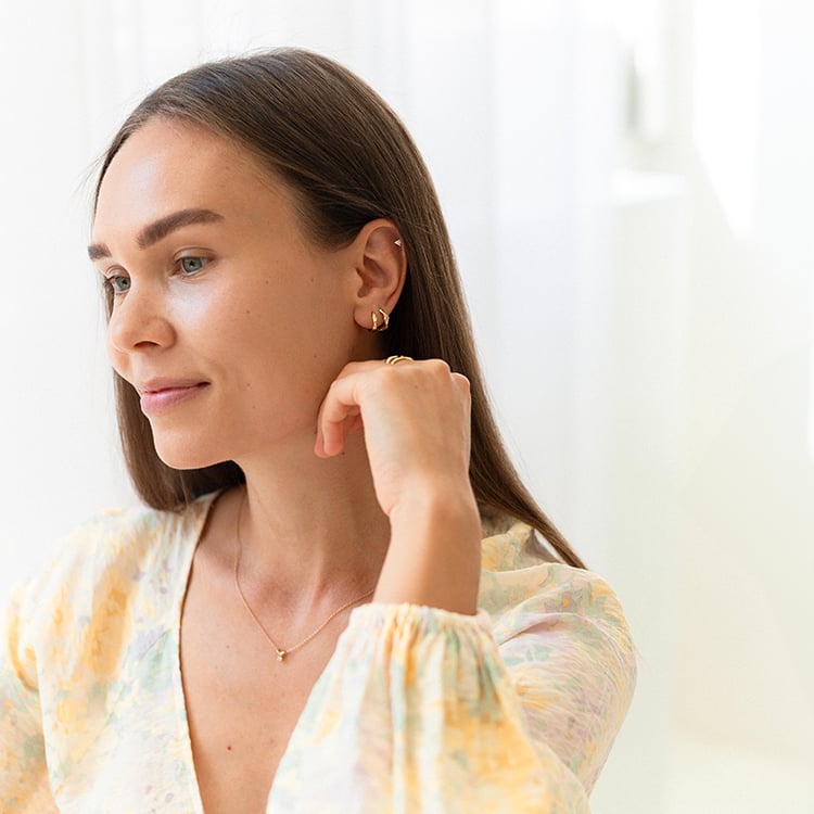 Zlatý přívěsek s diamantem Levande 143491