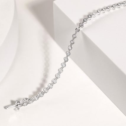 Stříbrný náramek s třpytivými diamanty Jago