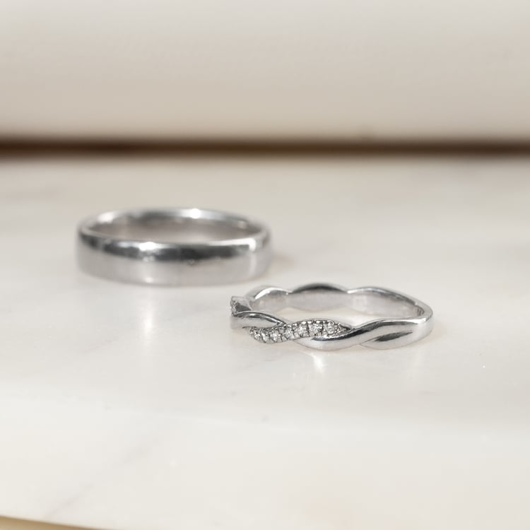 Dámský eternity prsten s diamanty a pánský komfortní snubní prsten Malea 136269