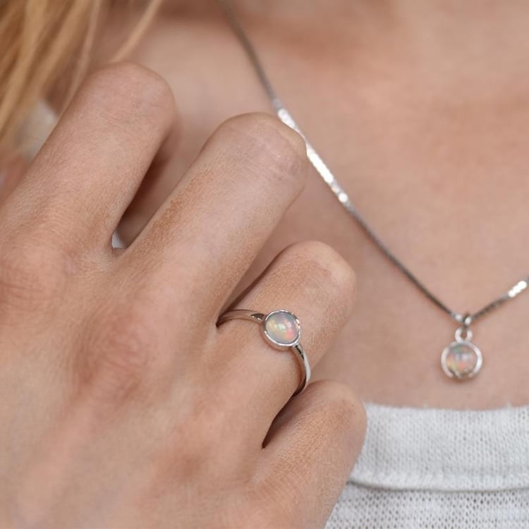 Prsten sopálem 24940