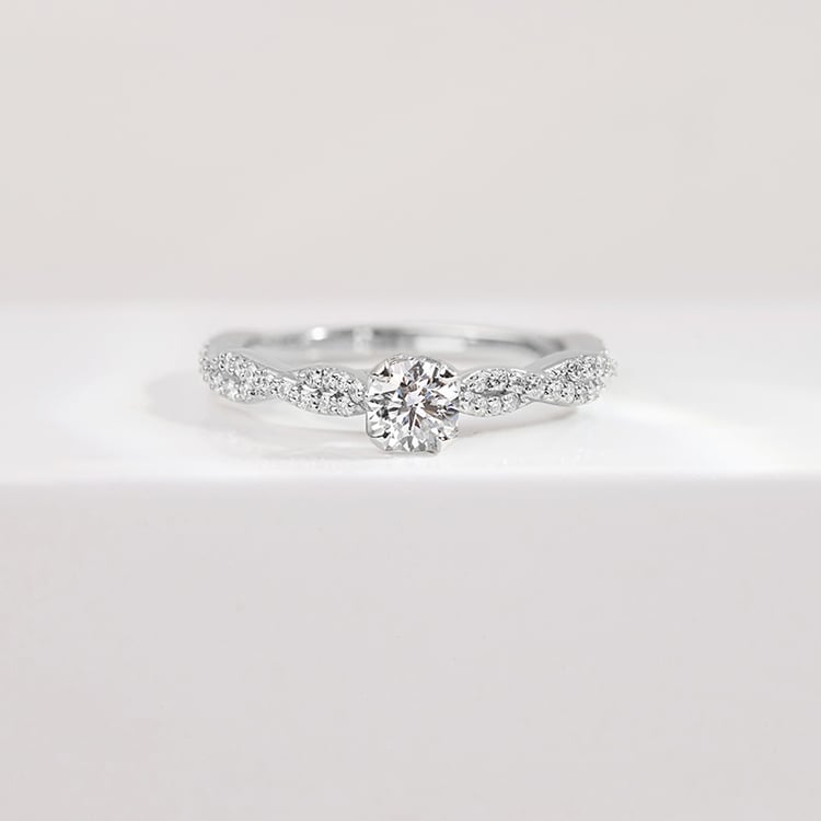 Proplétaný zásnubní prsten s diamanty Minna 152673