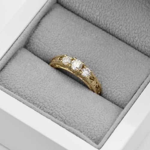 Vintage zásnubní prsten s lab-grown diamanty Lariah