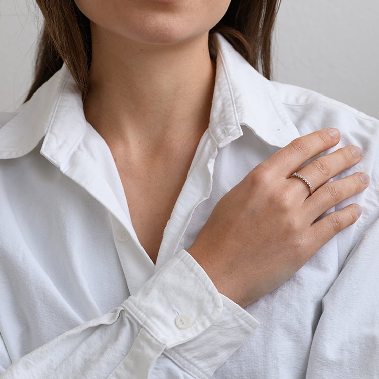 Romantický eternity prsten s lab-grown diamanty Betsy 134147