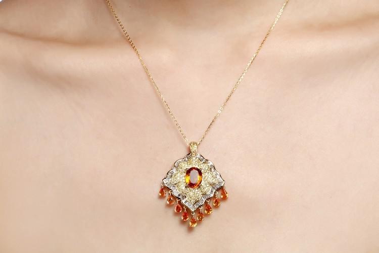 Náhrdelník se safíry a diamanty 5263