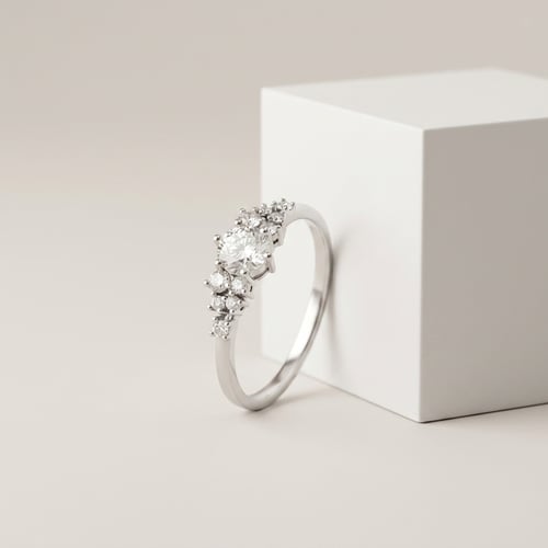 Romantický zásnubní prsten s lab-grown diamanty Donell