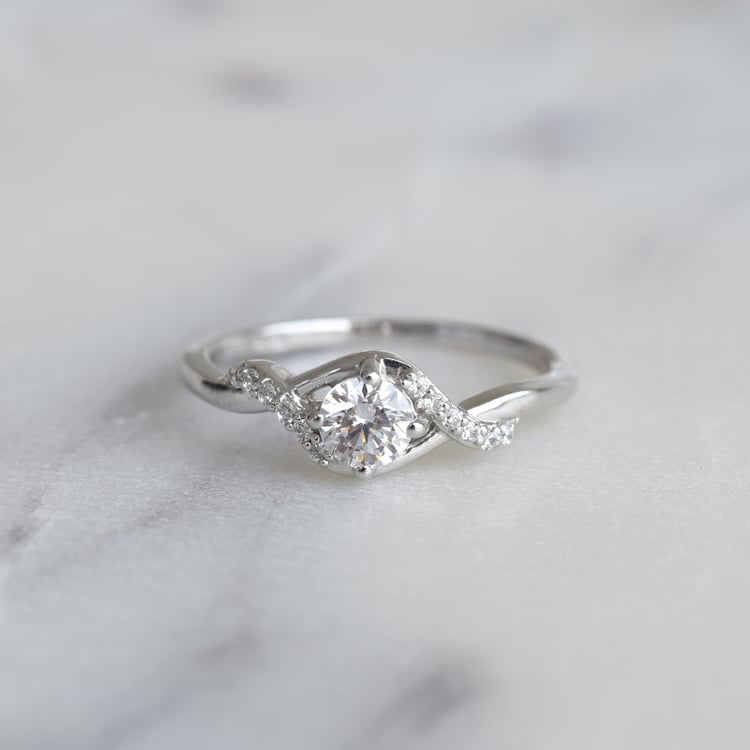 Diamantový prsten ze zlata 134211