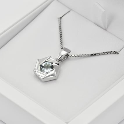 Stříbrný šestihran s akvamarínem Alegria