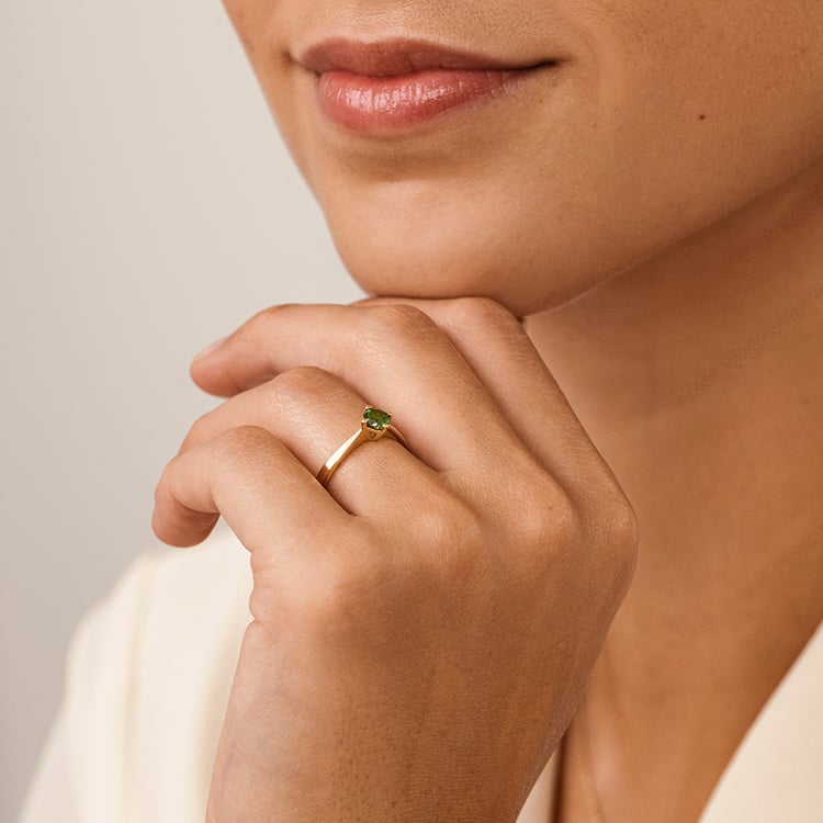 Zásnubní prsten se zeleným diamantem Mahiya 162697