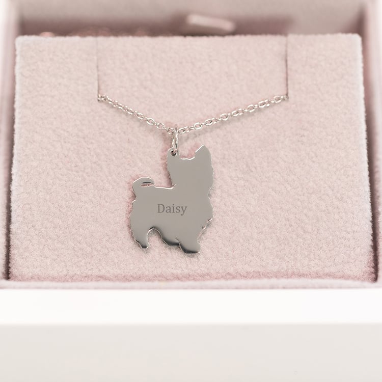 Stříbrný přívěsek ve tvaru psa s gravírem Yorkshire 98940