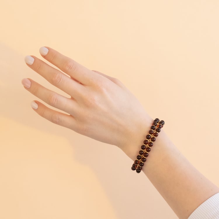 Stříbrný pozlacený náramek s jantary v tmavě třešňové barvě Milania 101117