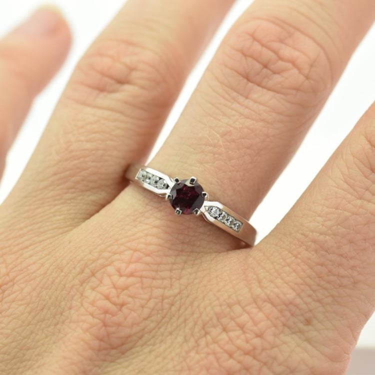 Prsten s diamanty a turmalínem 15663