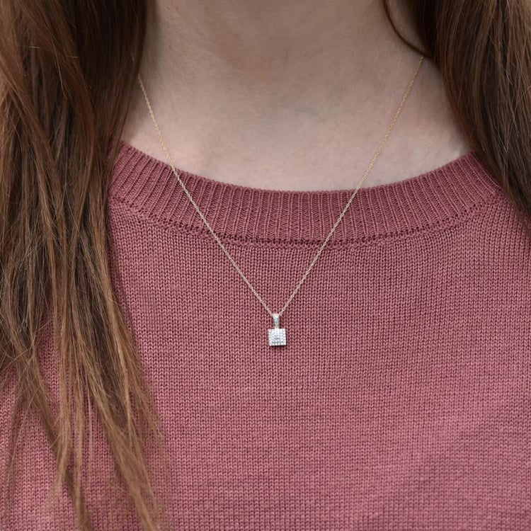 Diamantový čtvercový přívěsek Quilla 42391