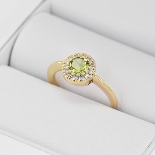 Zásnubní prsten s olivínem a diamanty Tafne